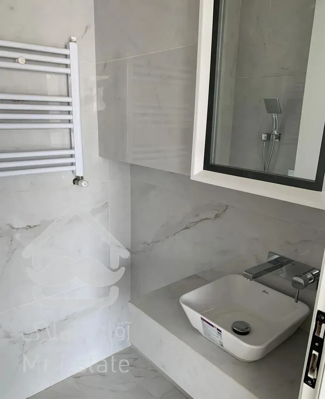 ۱۳۰ متر ظفر ۲ خوابه(کلید نخورده)