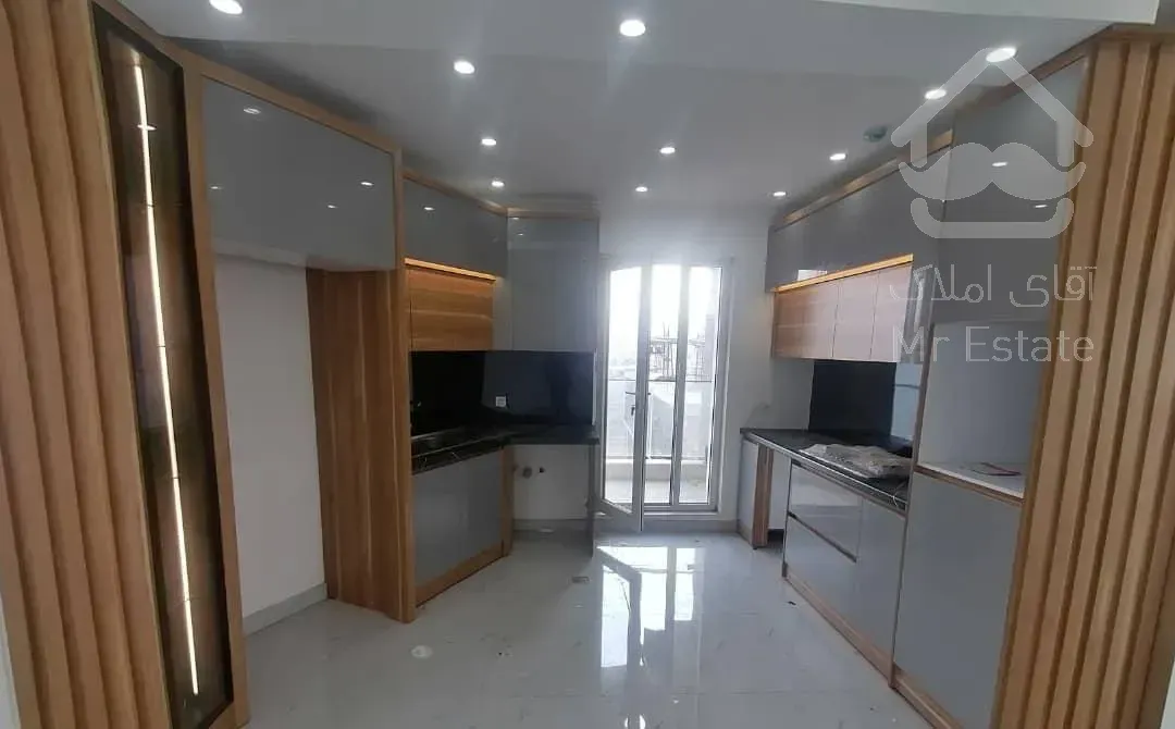 آپارتمان ۱۳۰ متر،نوساز،دونبش،رادیودریا