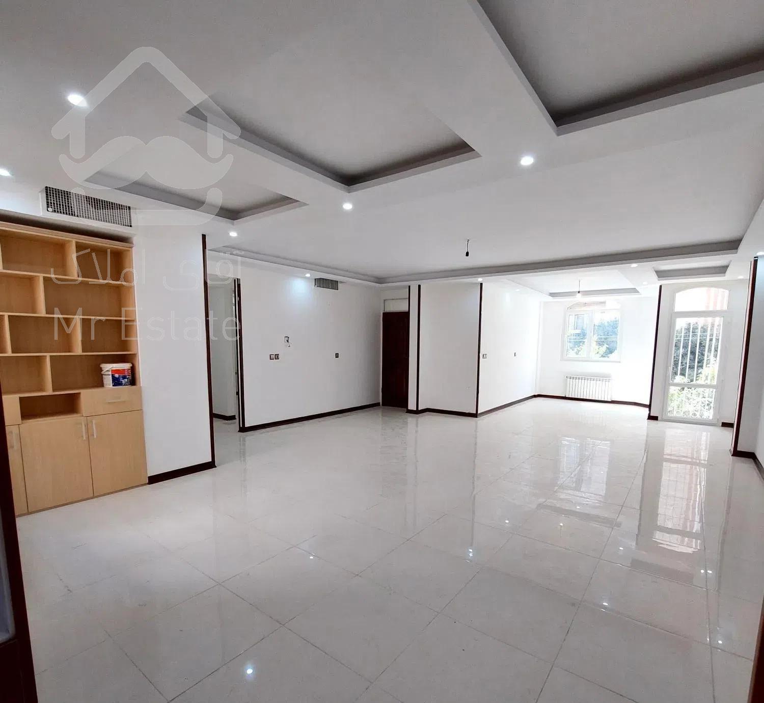 ۱۰۰متر،فول امکانات،رو به آفتاب،آلاله شرقی