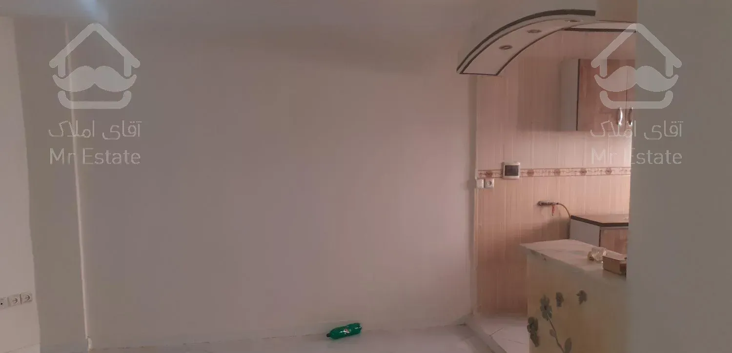 آپارتمان تک واحدی ۵۲ متر تخلیه آماده فروش