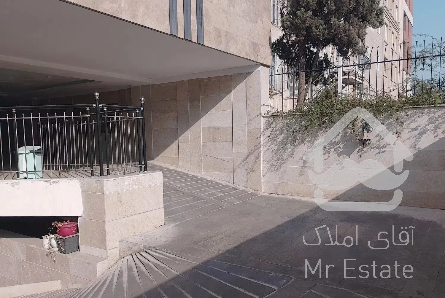 اپارتمان ۹۷ متری ۲ خواب امیر ابادشمالی