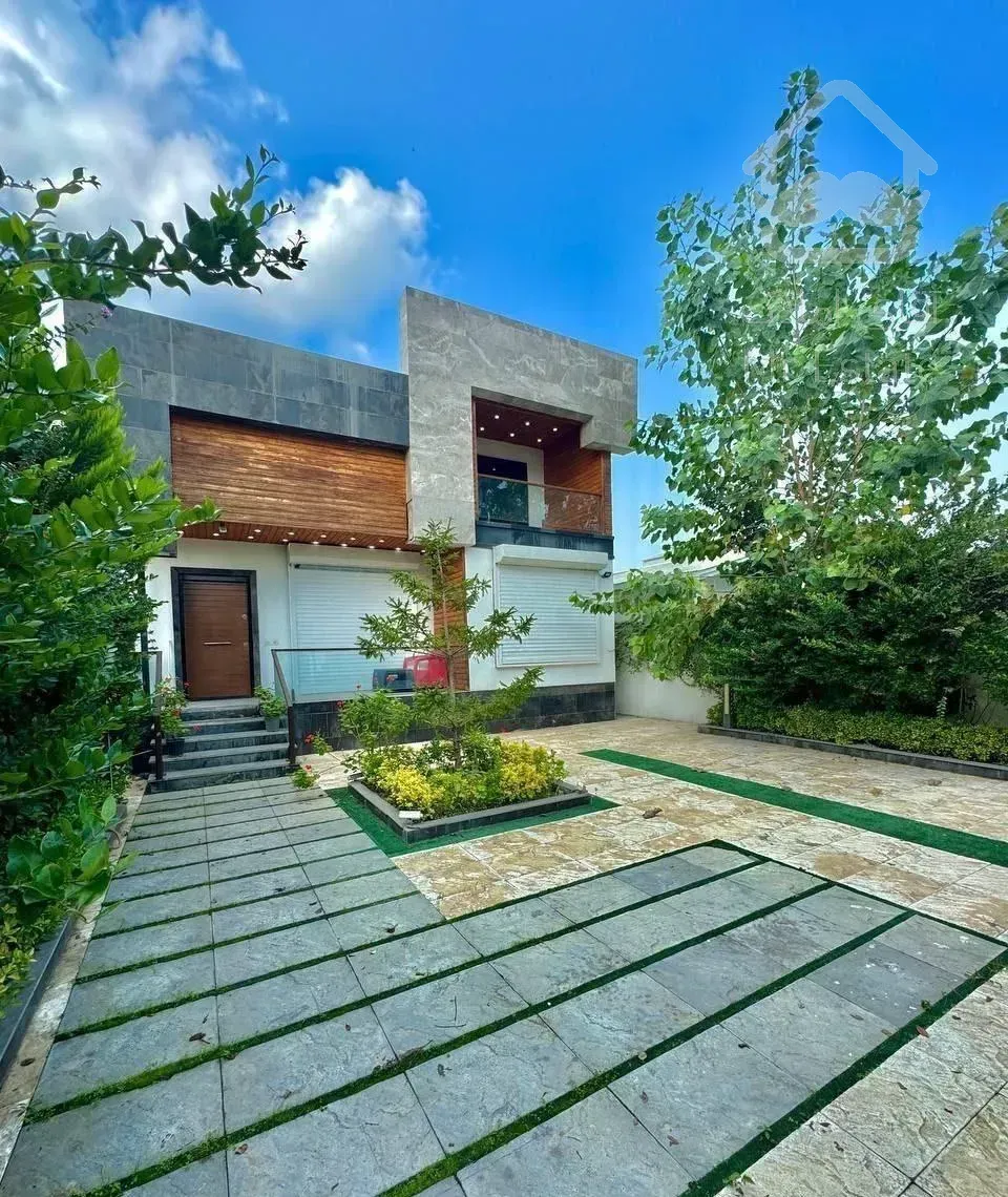 ویلامدرن//سه خوابه(مهندسی ساز)