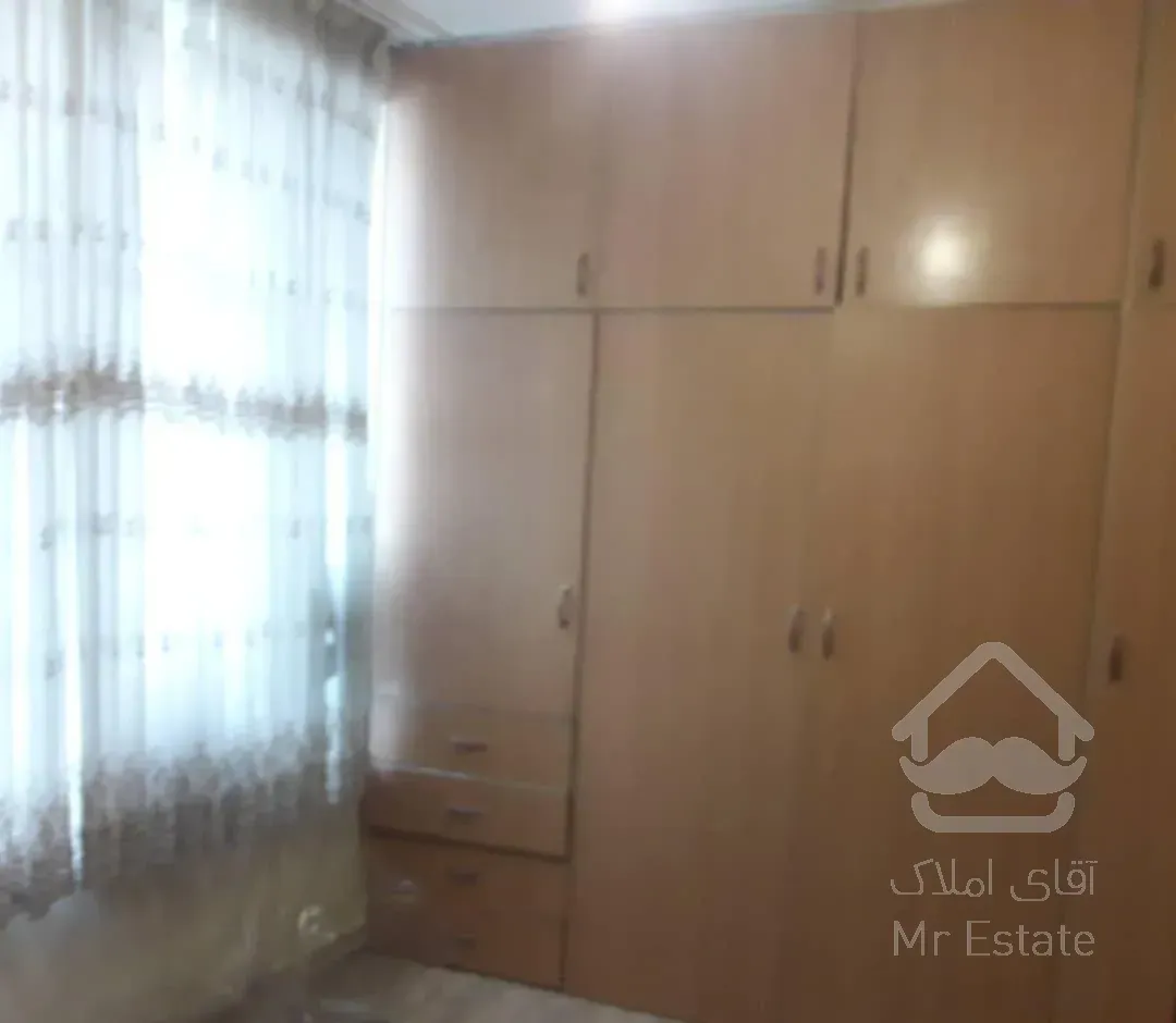 فروش آپارتمان ۱۰۰ متری طبقه اول روی همکف