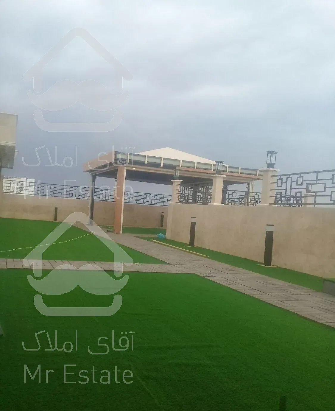 نصب کفپوش وچمن مصنوعی