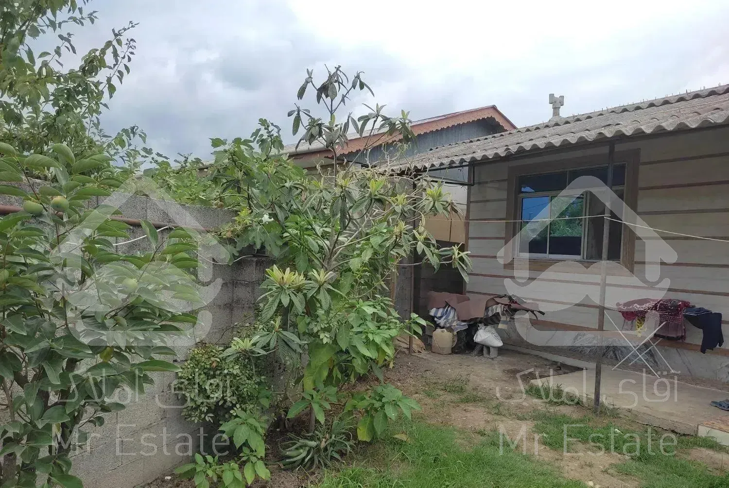 فروش ویلا ساحلی بر جاده اصلی