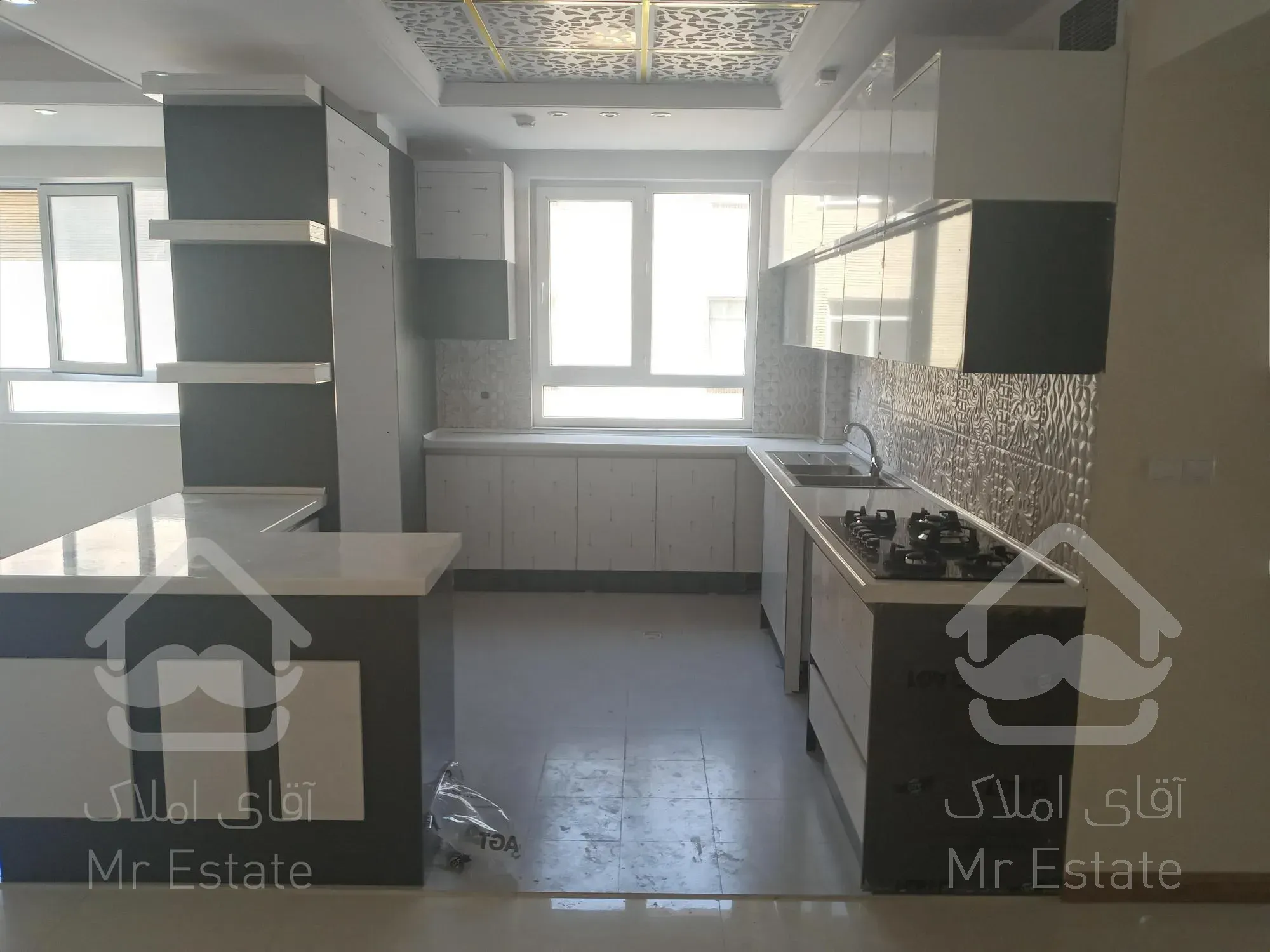 خرید آپارتمان سه خوابه نوساز فردوس شرق