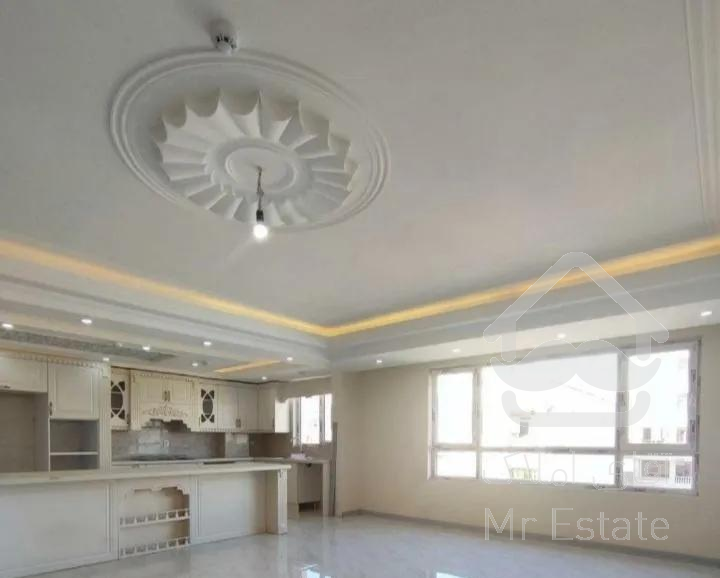 سیدخندان عراقی ۱۱۵ متر ۳ خواب (نوساز)