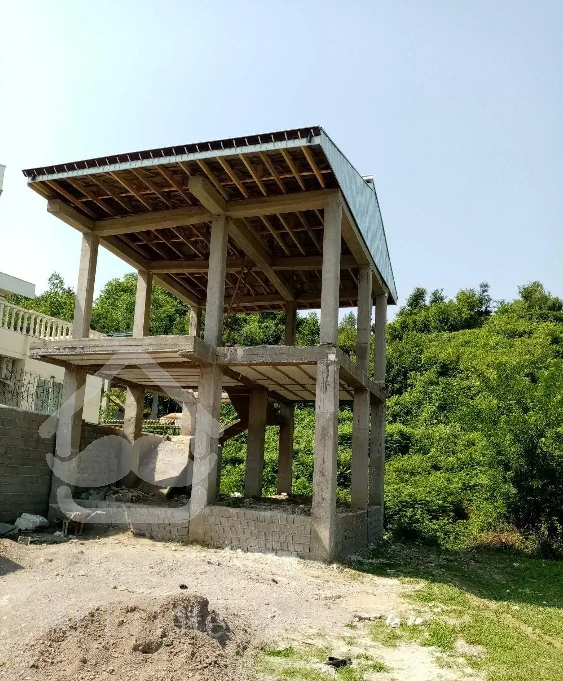 ویلای جنگلی دارای حیاط خلوت ۳۰متری