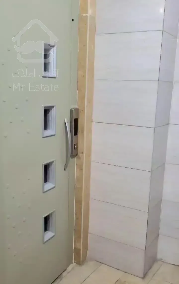 آپارتمان ۶۵ متری  دو خواب مهر شهر فاز۴ تخلیه