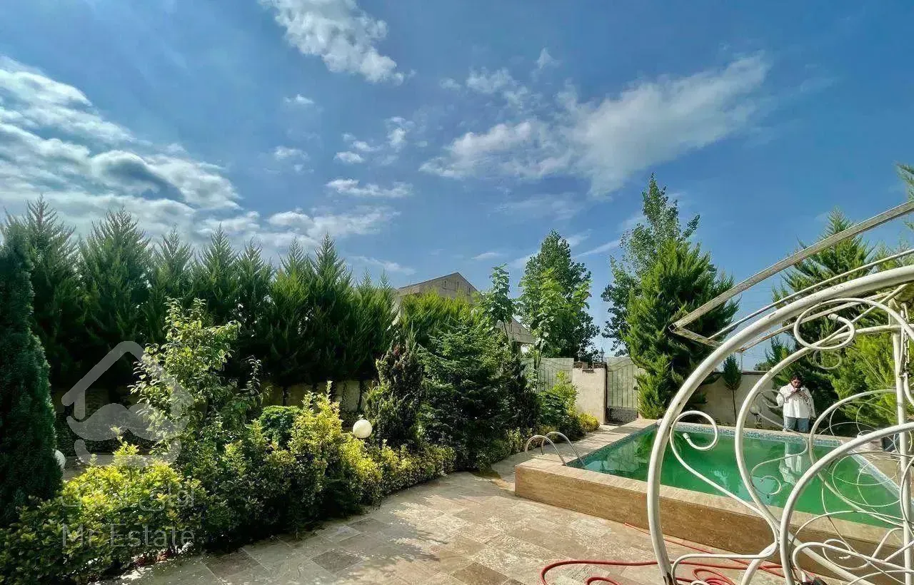 ویلا دوبلکس نما کلاسیک /فول مبله همراه با درختان م