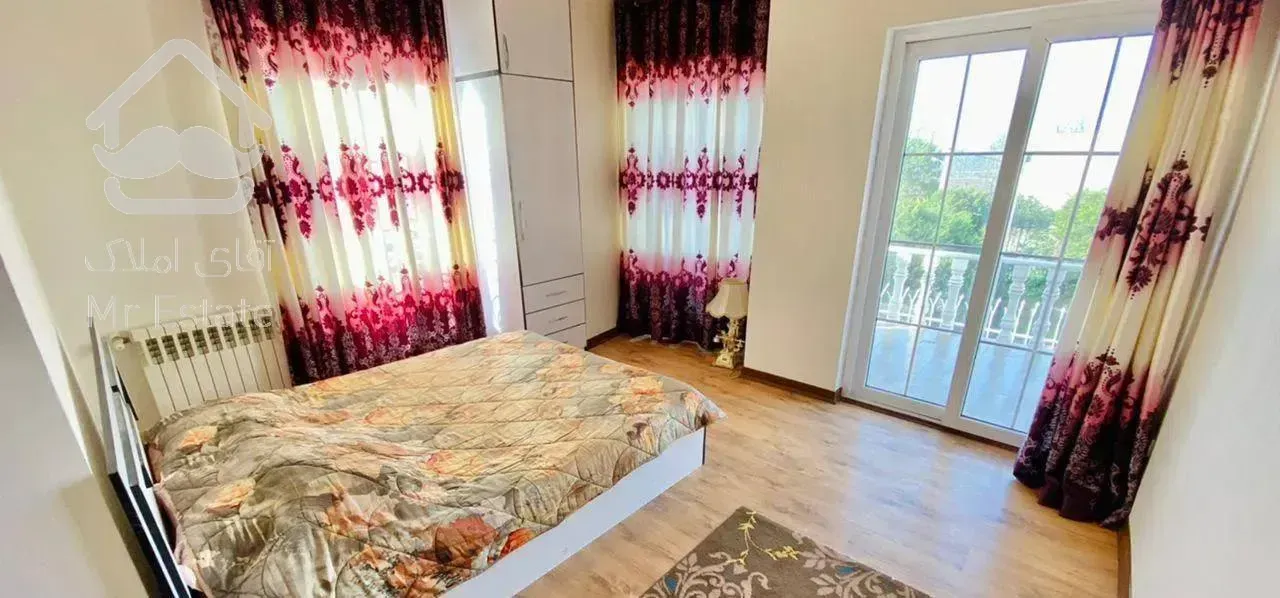 استخردار افتاب درخشان