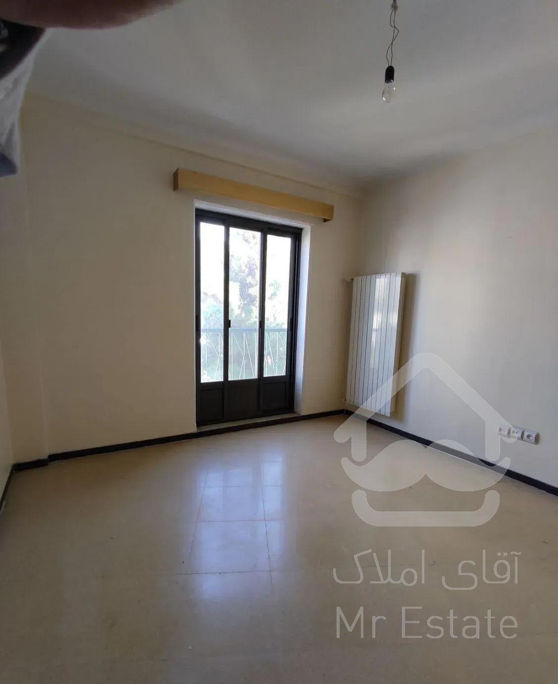 ۲۱۰ متر سه خواب با تراس ۳۵ متری