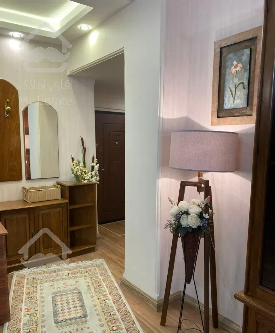 انتهای نیاوران - دارآباد 128 متر مبله