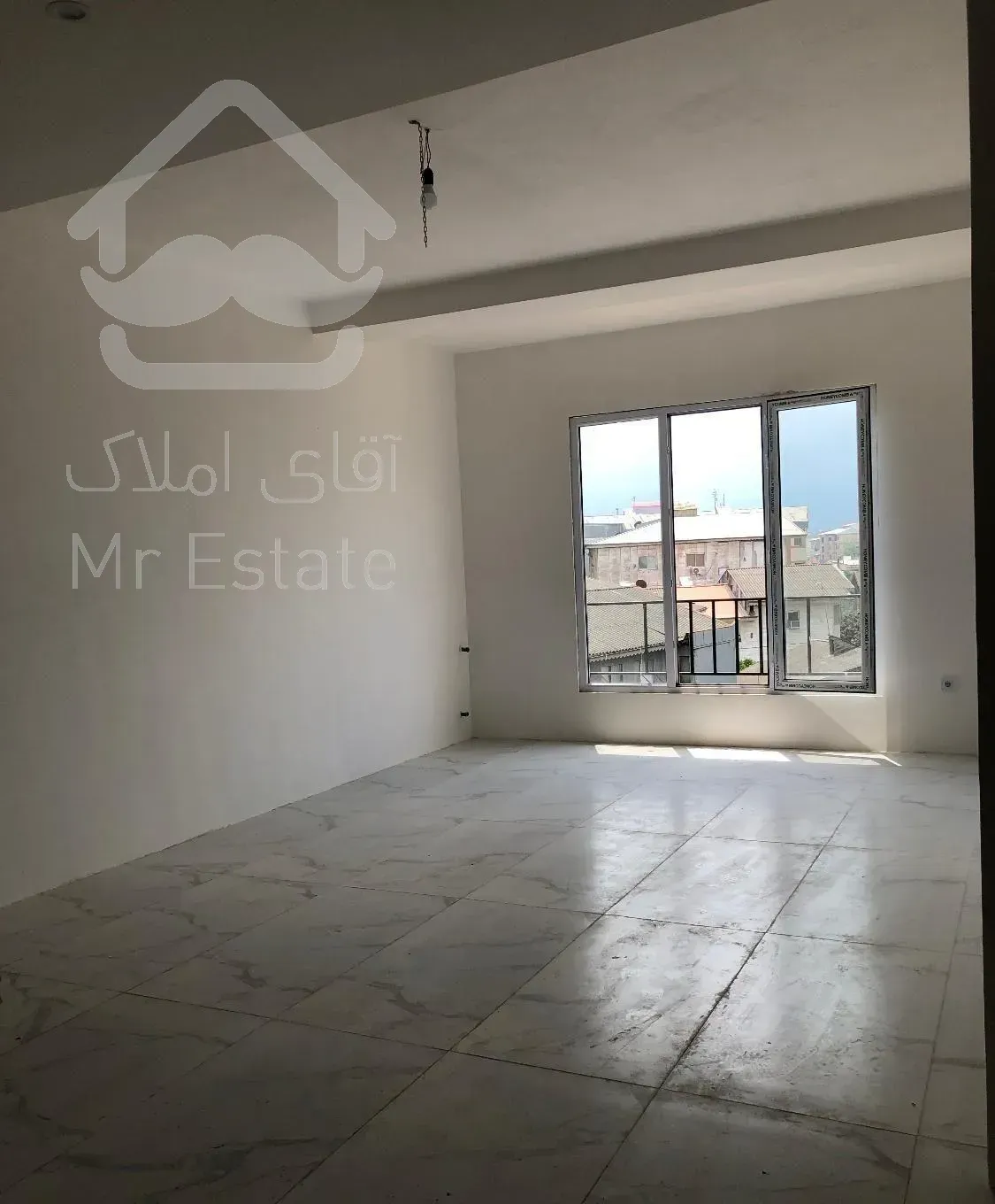 رهن واحد 85متری نوساز در صومعه سرا