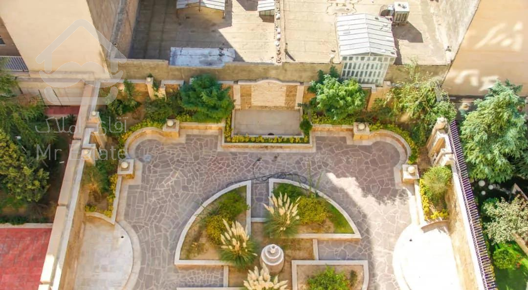 آپارتمان ۱۳۰ متری ۳ خوابه