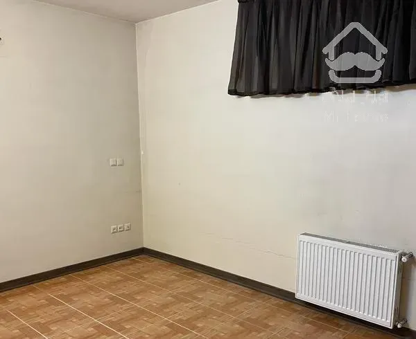 110 متر / 2 خواب / خ میر / حیاط اختصاصی