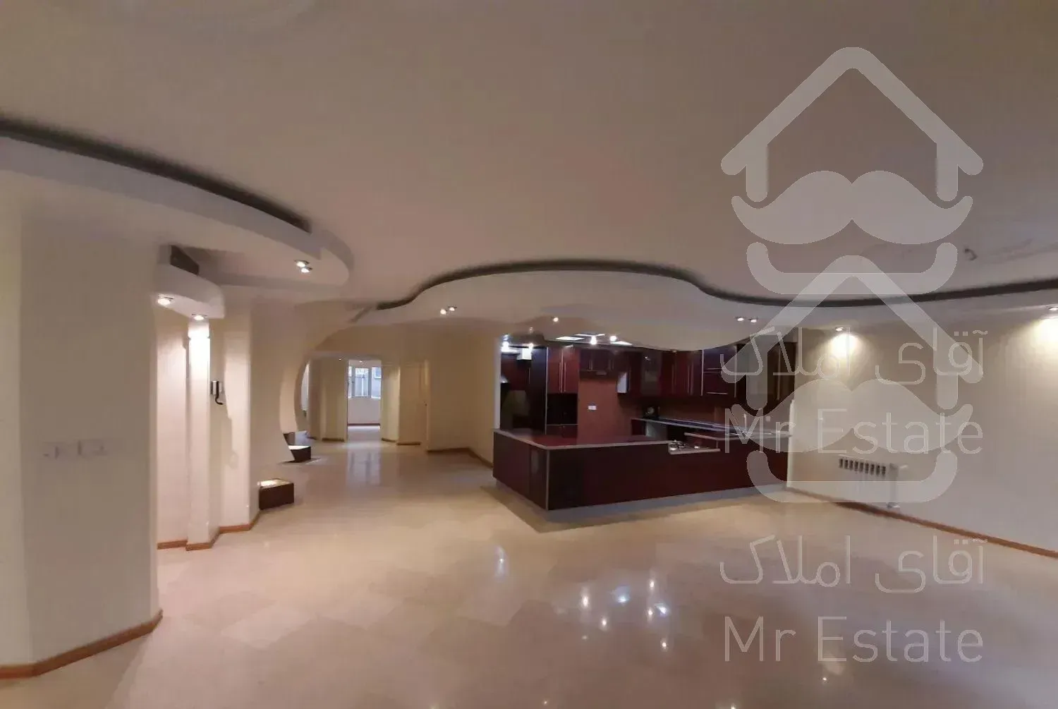 آپارتمان ۱۸۶ متر بهمراه سوئیت ۳۴ متری