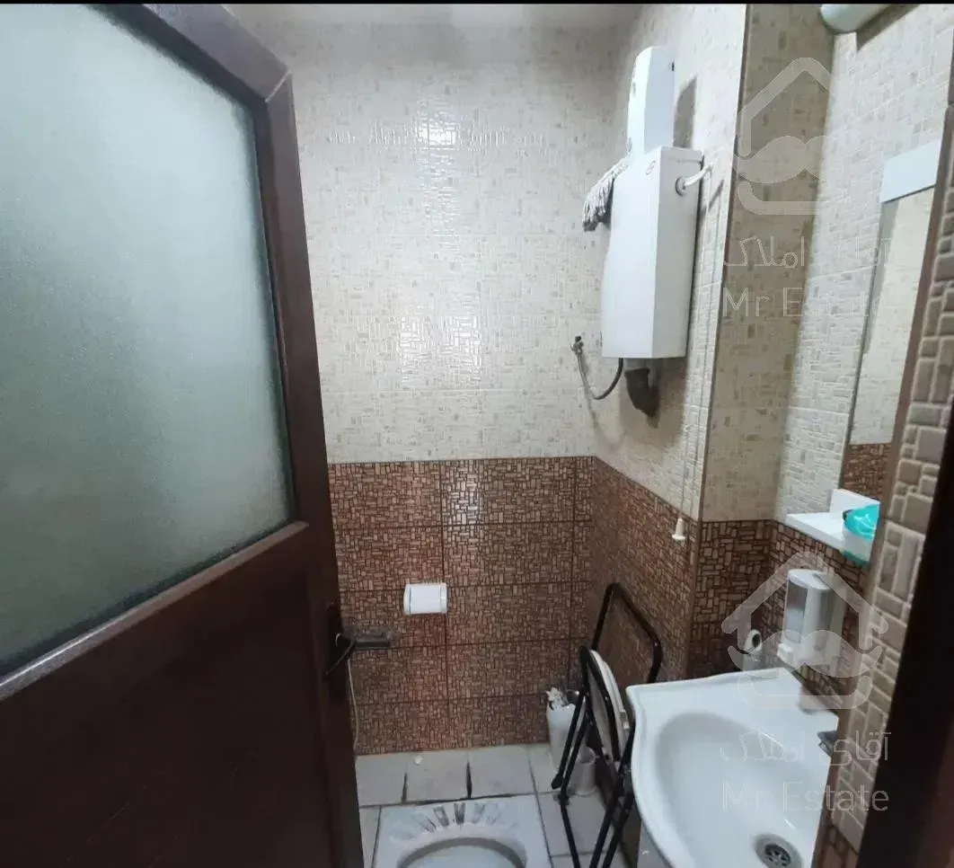 ۱۰۰ متر فلت اداری تاب لوکیشن و شیک دریاچه چیتگر