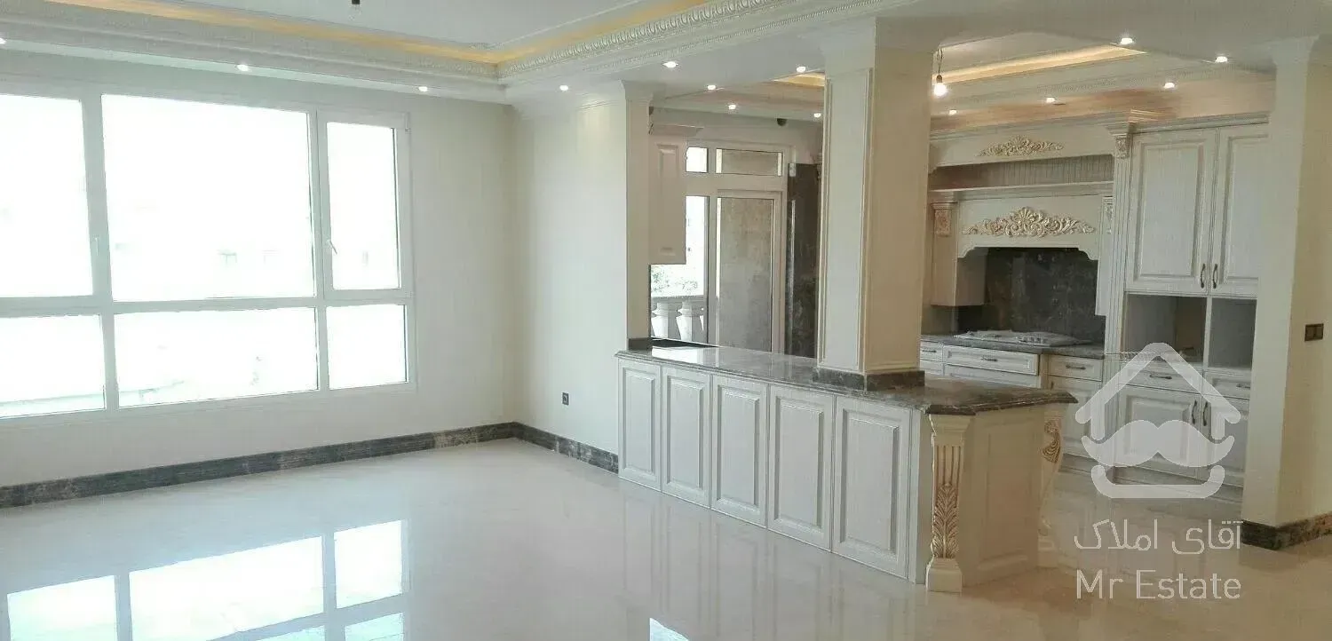 175متر/ط چهارم/تک واحدی/تاپ لوکیشن