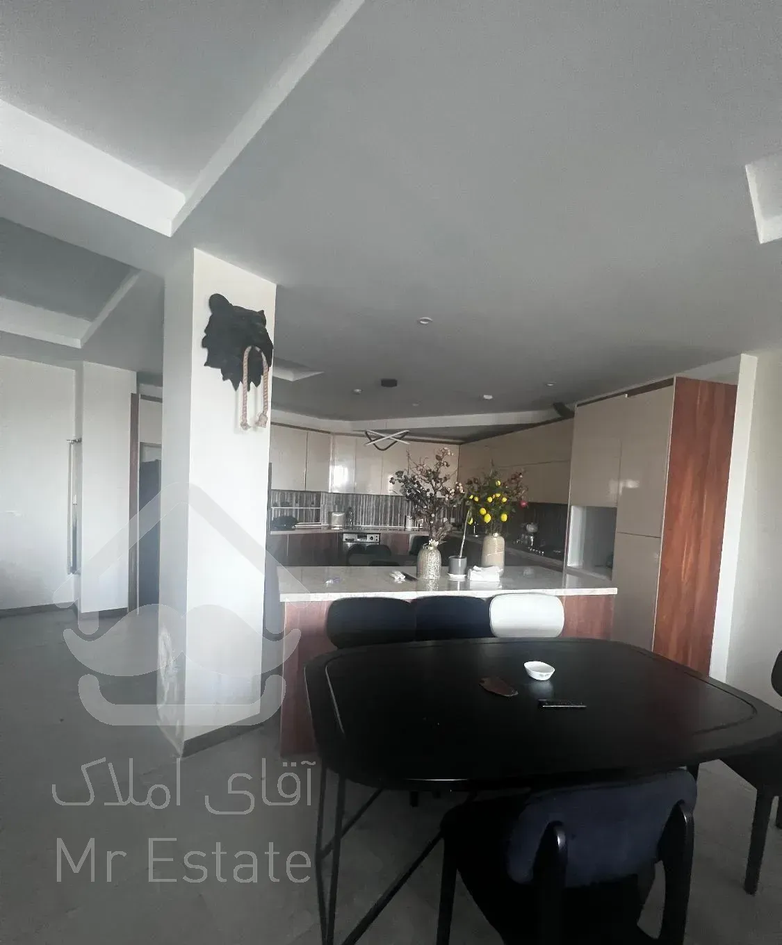 اجاره140متری دوخواب الماس دریاچه چیتگر