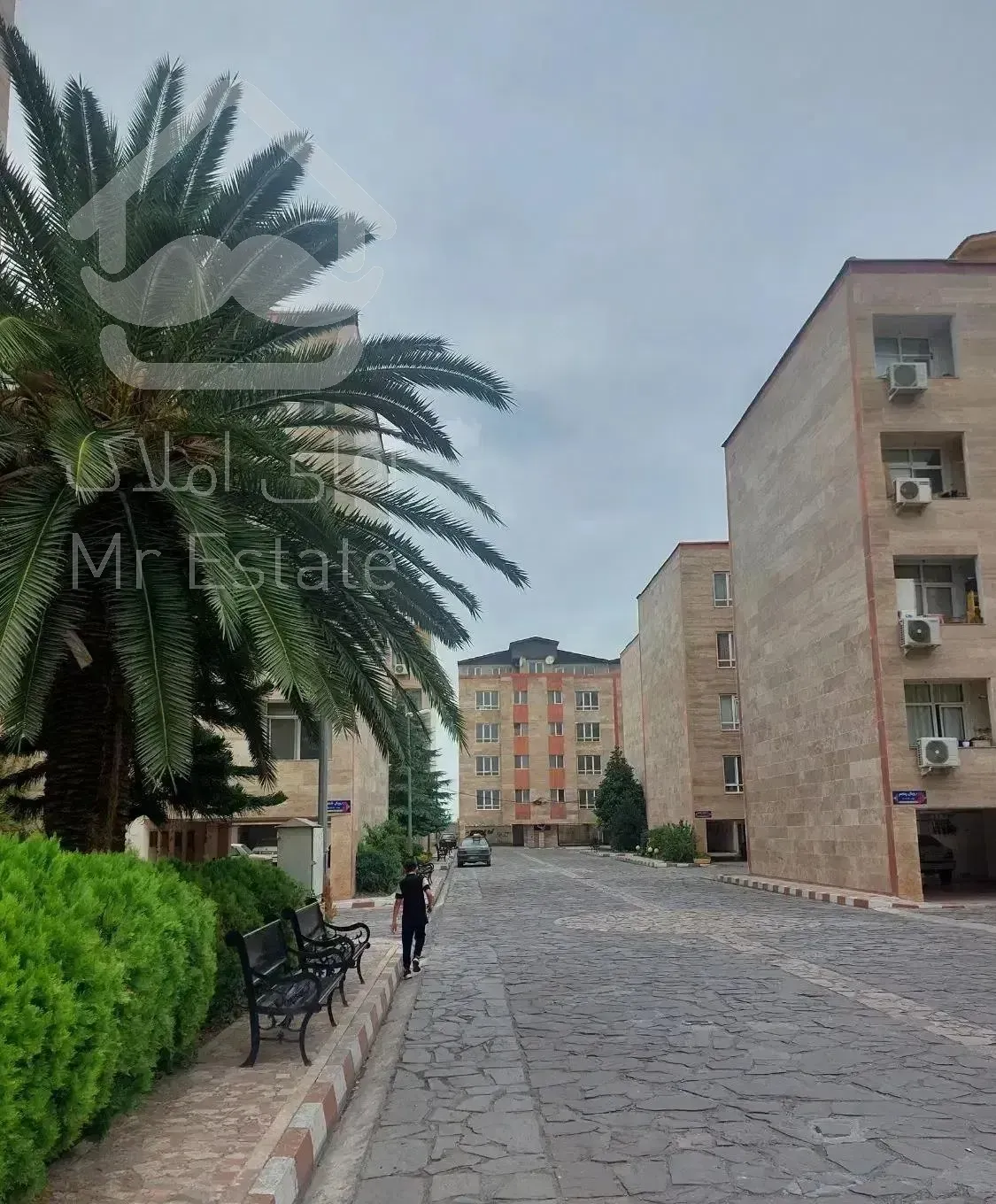 آپارتمان شهرک  ۹۰ متری