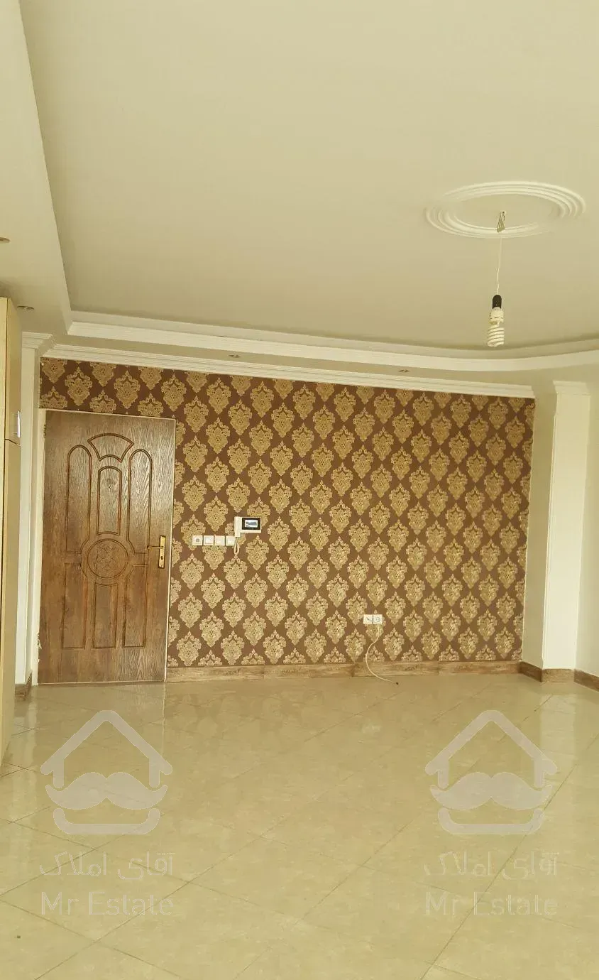 ۸۵ متری دو خوابه رو به نما و آفتاب گیر