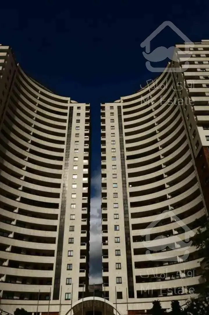 ۱۵۰ متر ۳ خواب برج دوقلوی المپیک