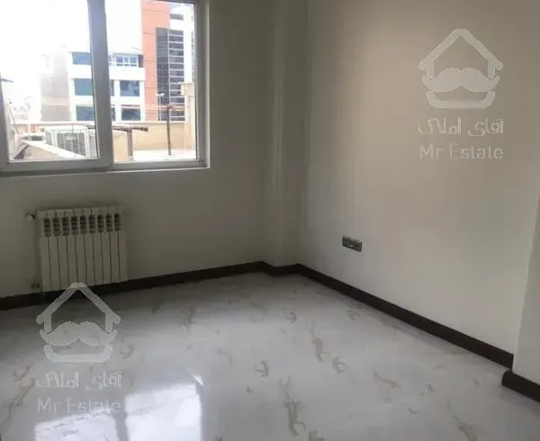 ۹۲ متر دوخواب / فول / ۱۰ساله / روبه آفتاب