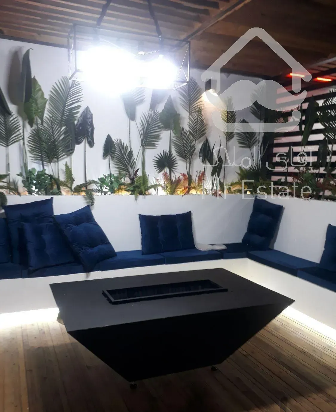 چوب ترموود و چمن مصنوعی