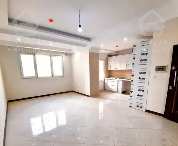 دفترفروش برج مجلل گل نرگس/۶۰متر،سالن پرده خور