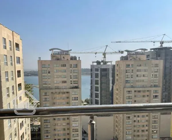 رهن کامل اجاره ۲۰۰ متر ۳ خواب دریاچه چیتگر