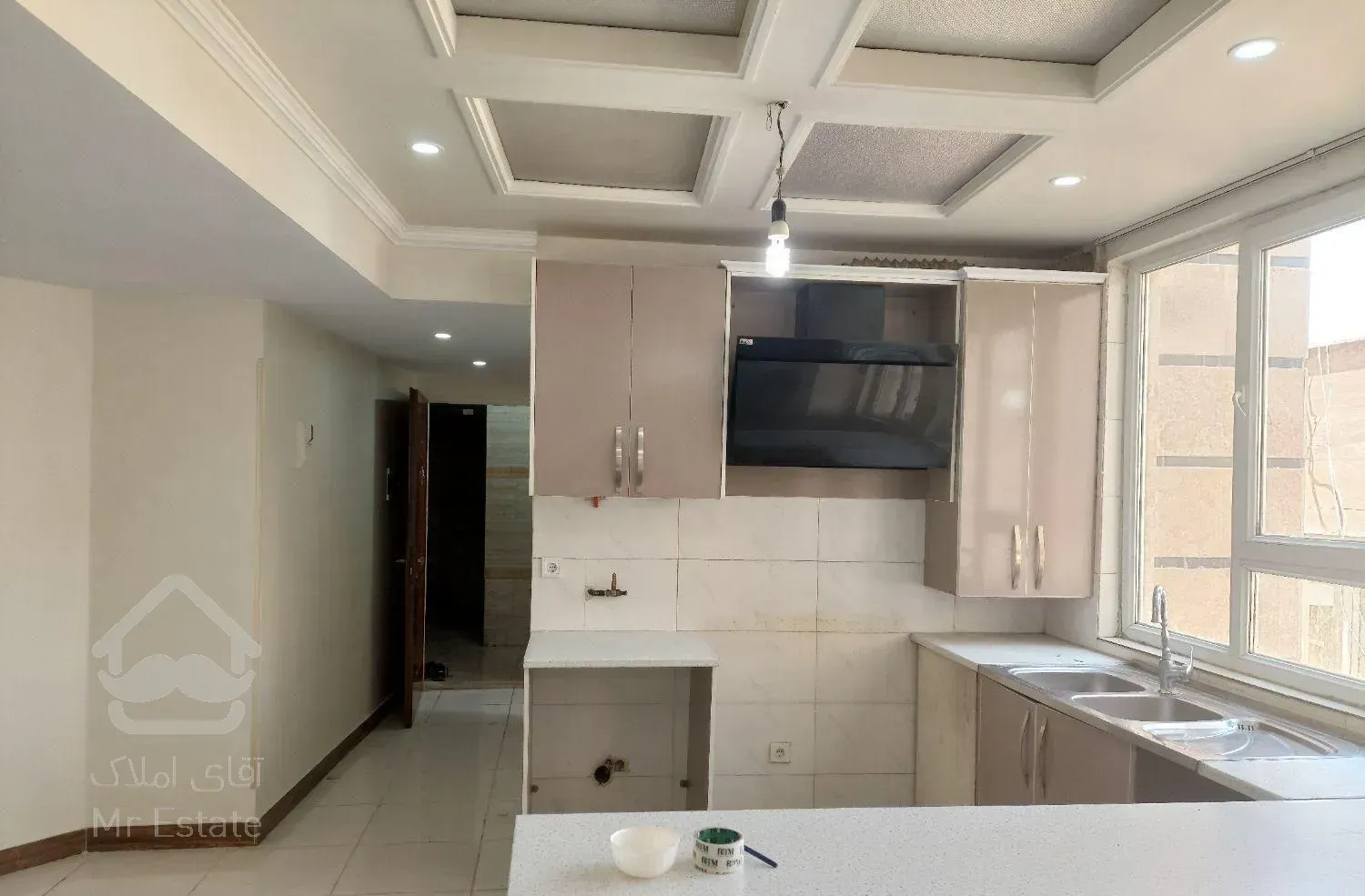 رهن آپارتمان ۶۱ متری ۱ خوابه در خ خاوران خ بنی طبا