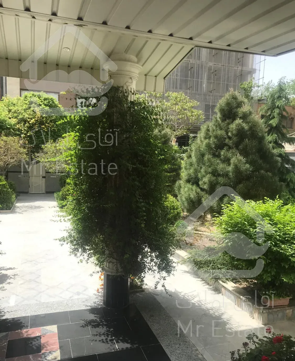 آپارتمان ۱۳۰ متری / دو خواب/ سعادت آباد/ بالای کاج