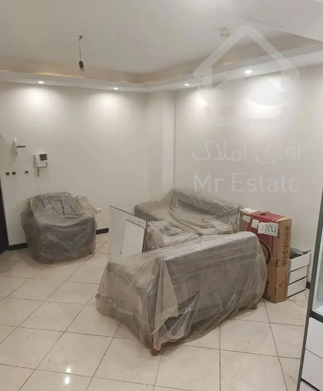 آپارتمان/54/متری /خیابان حیدری/تخلیه