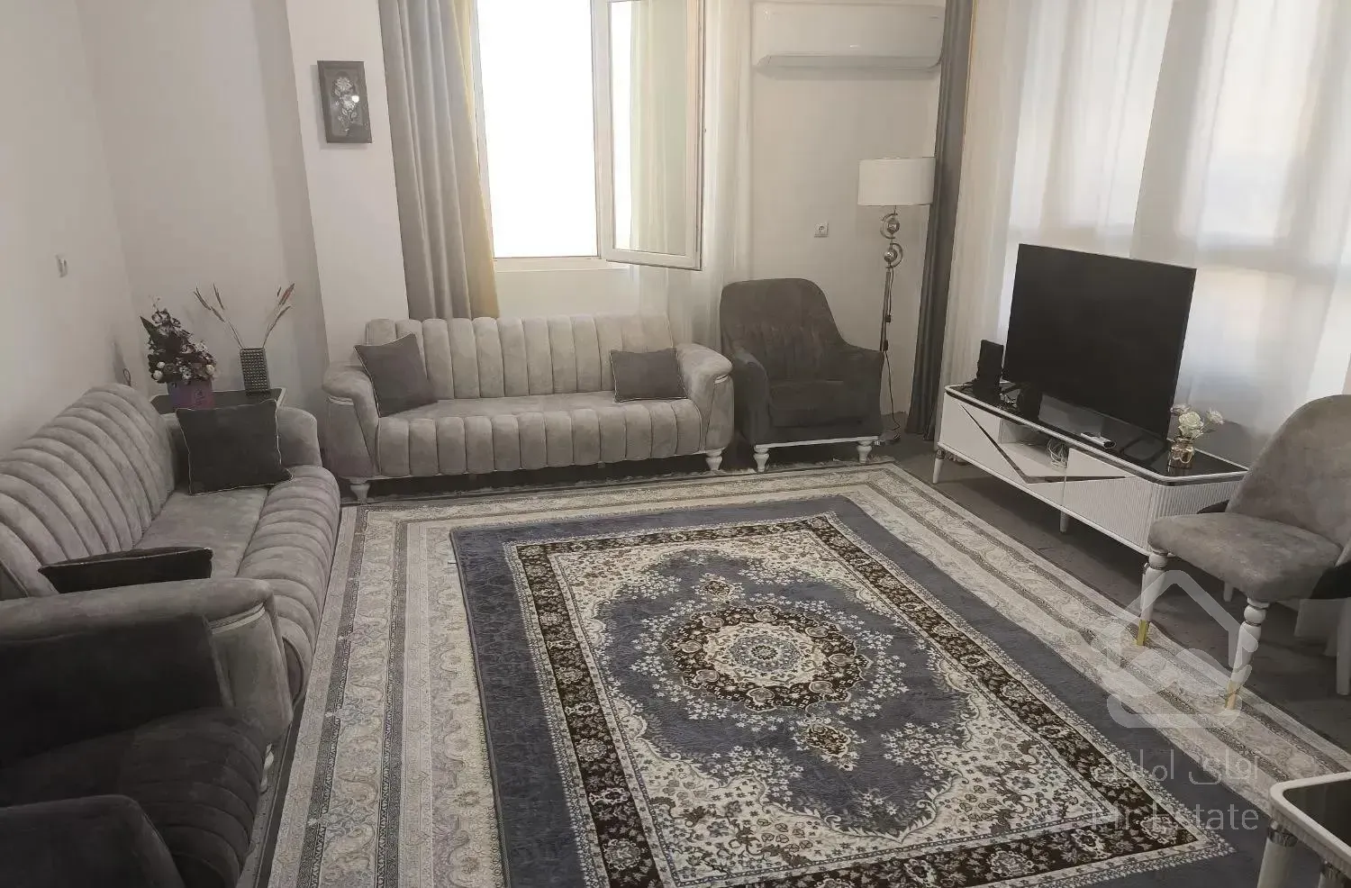 فروش خانه خوش نقشه وشیک در منظریه