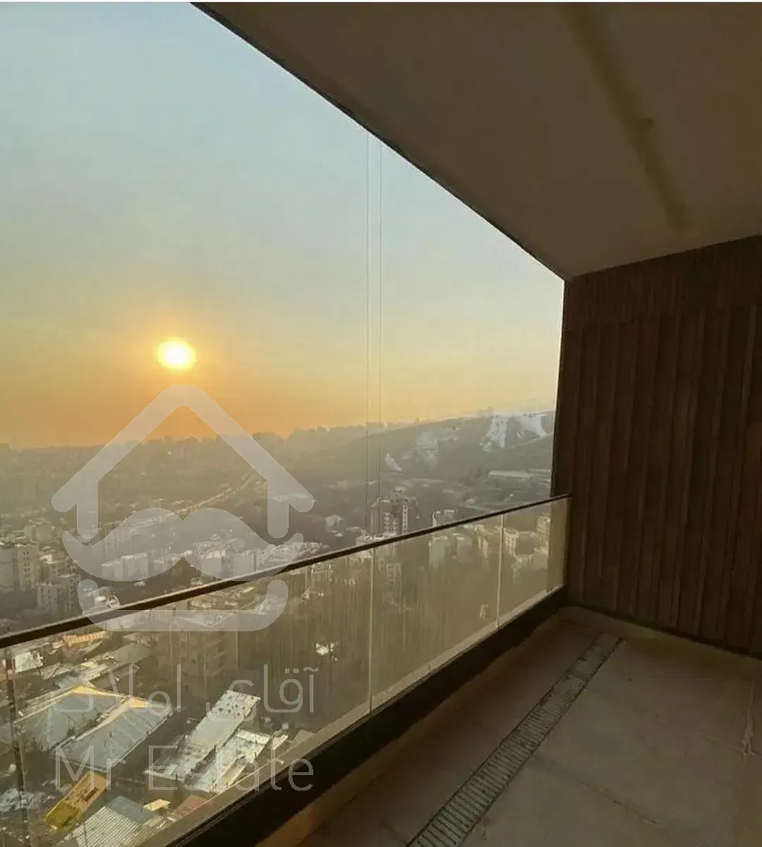 550 متر نیاوران 5 خواب مستر آسانسور داخل واحد+ ویو