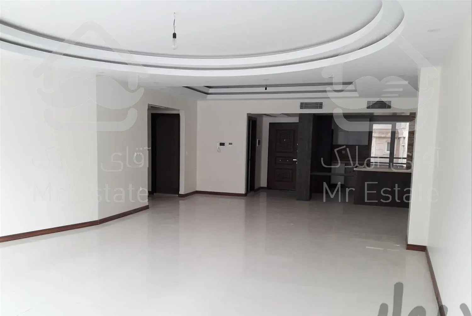 افتخاری نوساز 143 متر