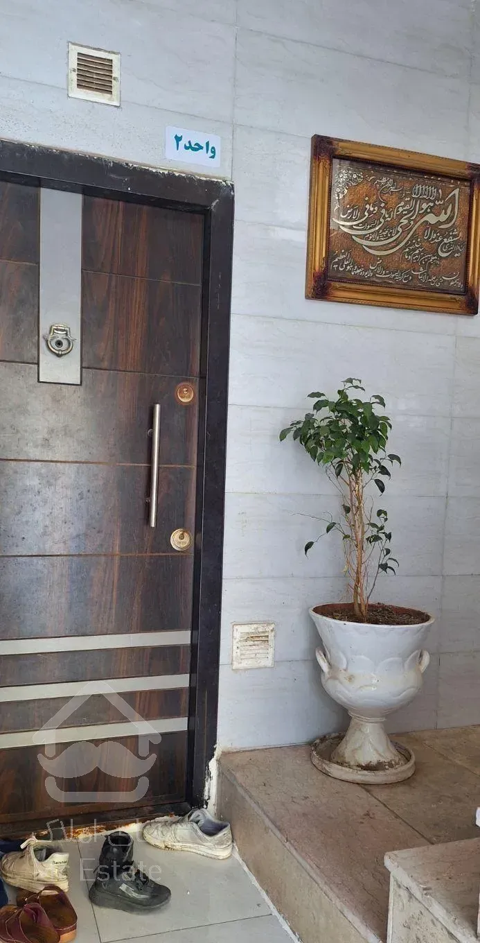 فروش آپارتمان ۱۴۰ متری ۳ خوابه همکف در بهارستان