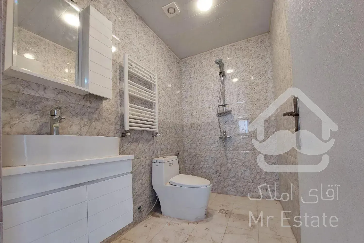 کلیدنخورده ۱۳۷متر۳خواب جنوبی مرواریدشهر