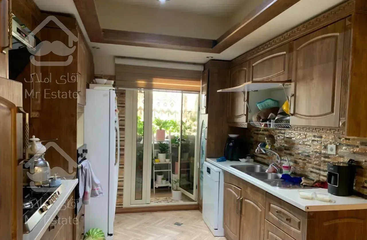 ۱۲۰ متر ویو کوهستان