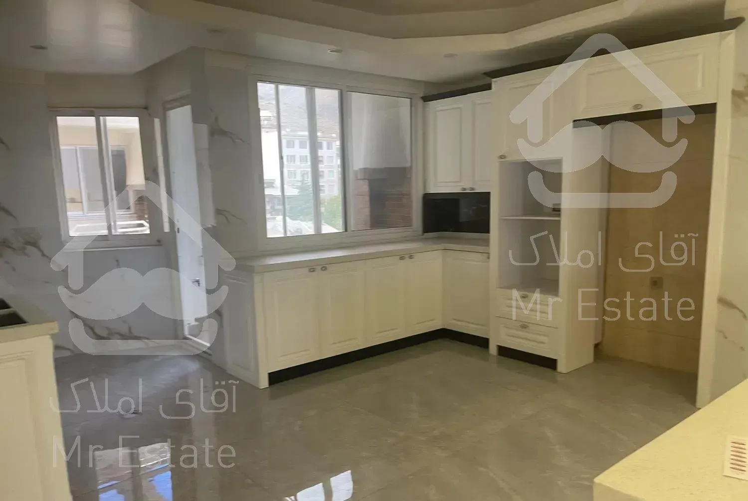 ۲۸۹ متر در ولنجک  طبقه