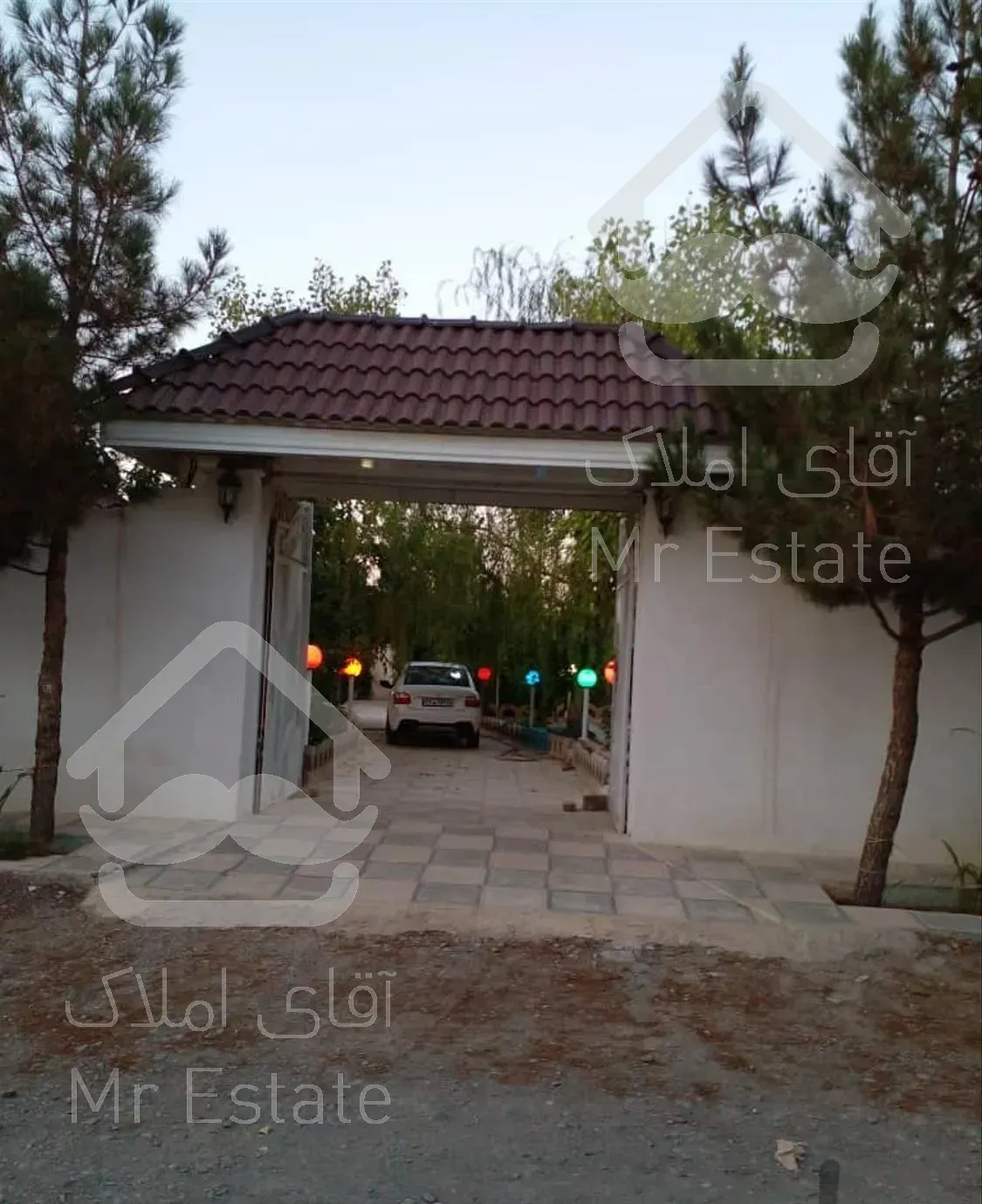 ۷۰۰ متر ملکی ۱۵۰ بنا