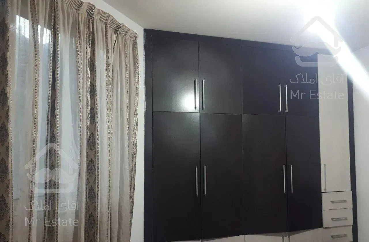 حاشیه امیریه ۱۱۰متری هشت واحدی