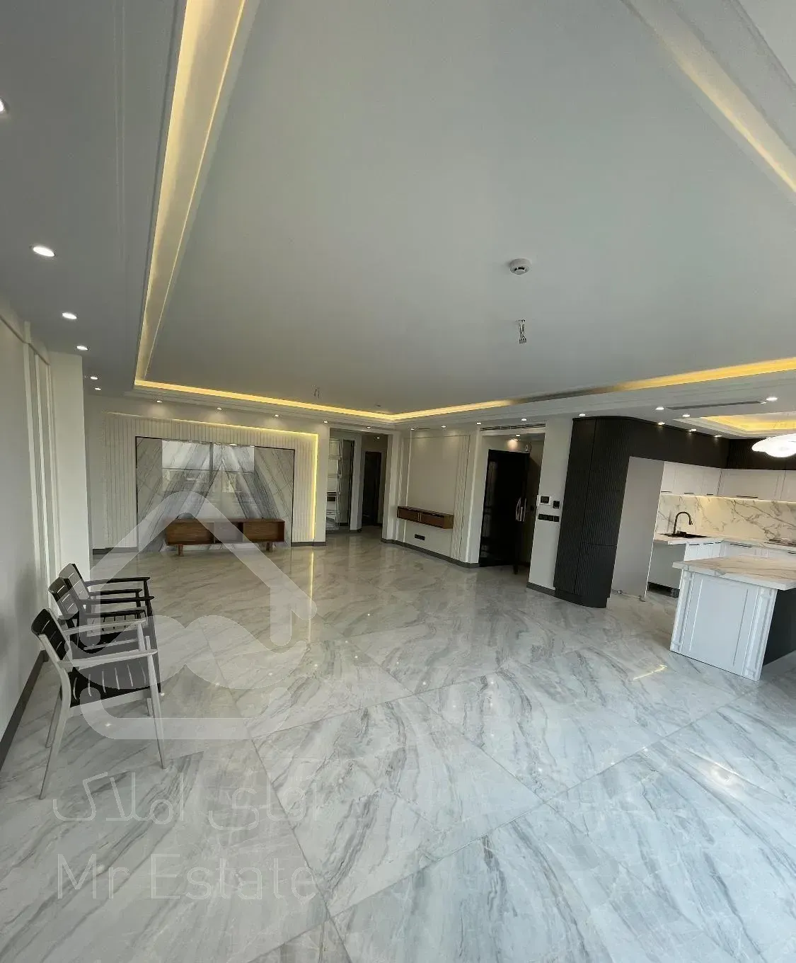 اپارتمان 150 متری نوساز مدرن،چند قدمی گفتگو