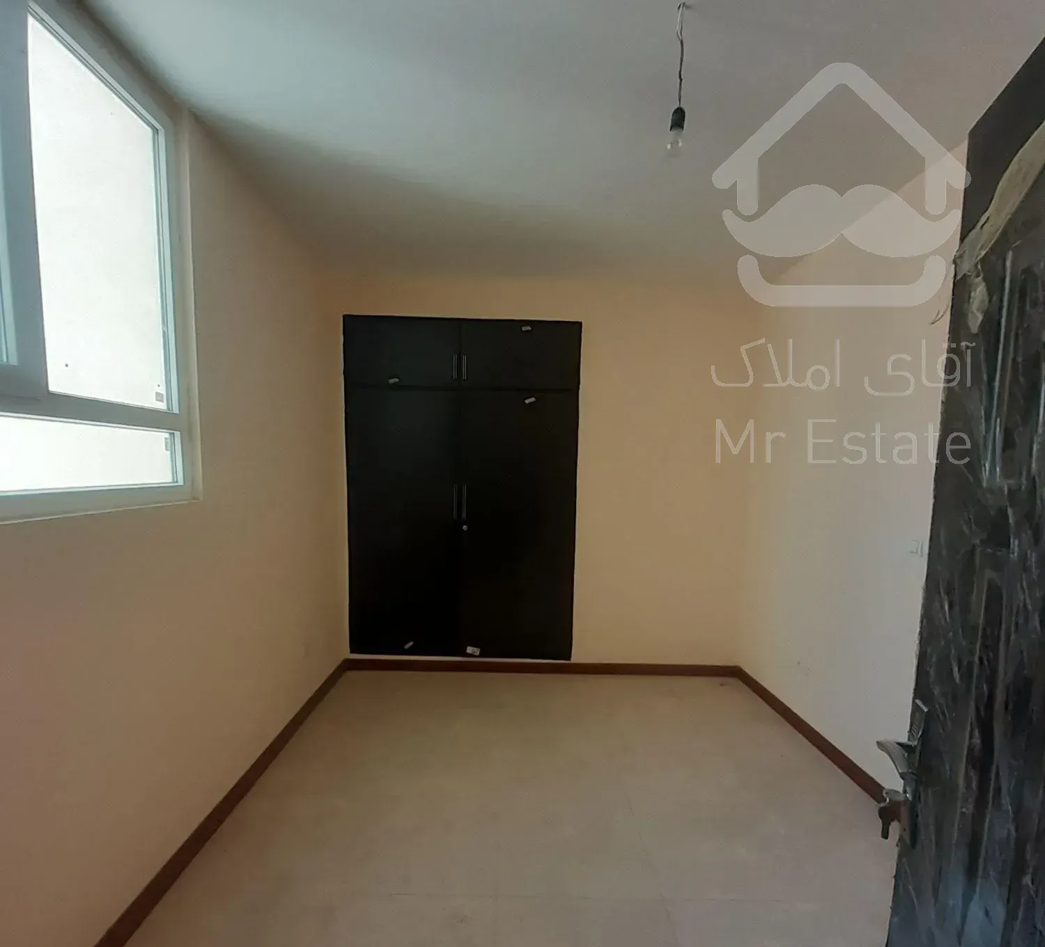 اپارتمان۳ خوابه/۱۳۲متر/صفر/رازی/شریف