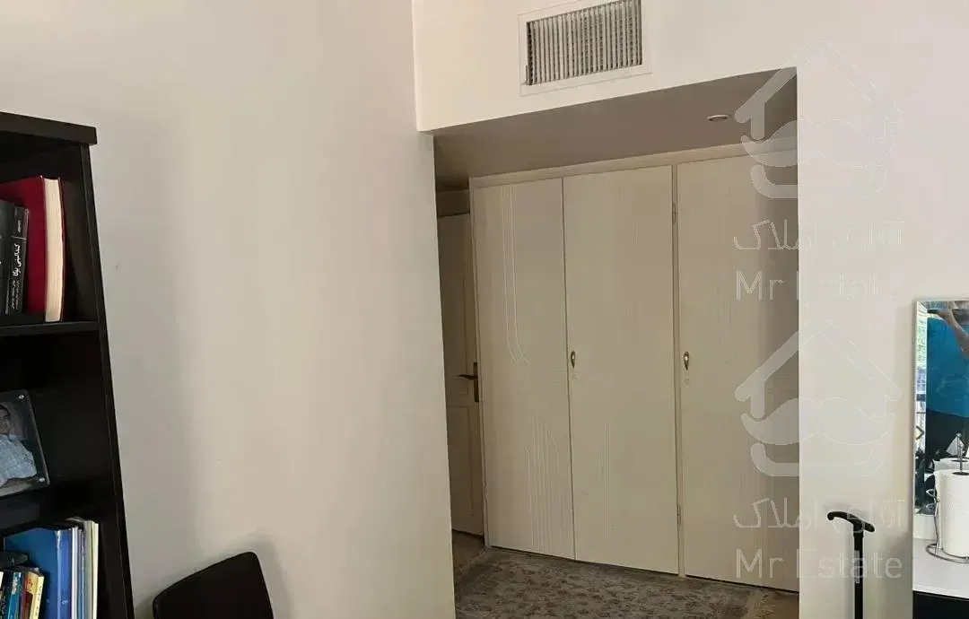 171متر سه خواب ونک شیراز