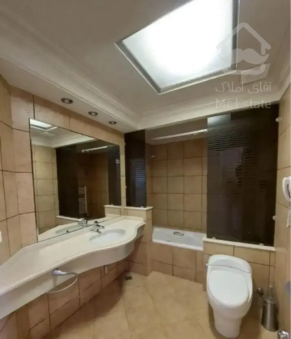 زعفرانیه ۱۸۶ متر ۳ خواب فول مشاعات