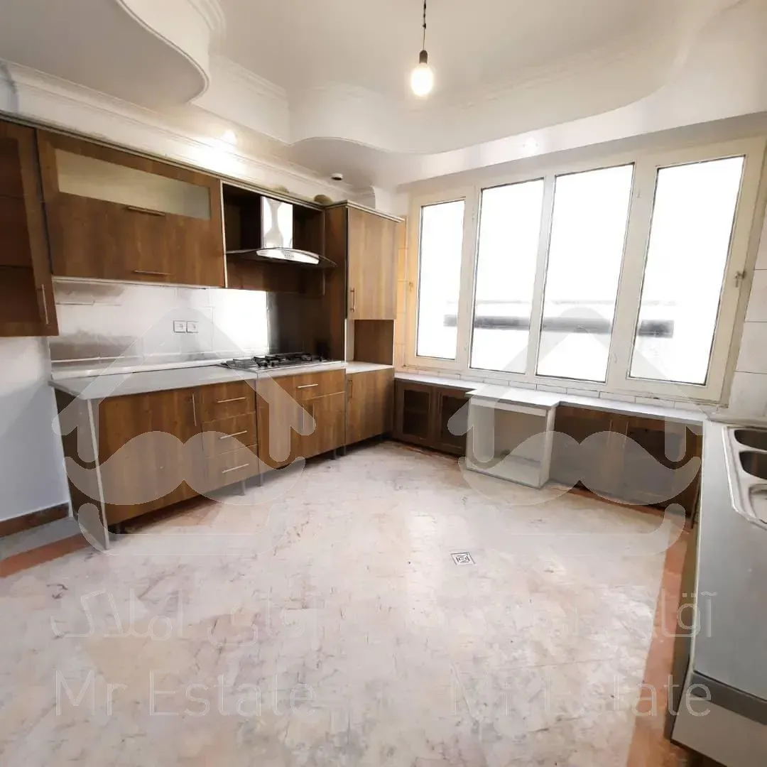 ۶۶متر دوخواب طبقه اول با پارکینگ در پونک