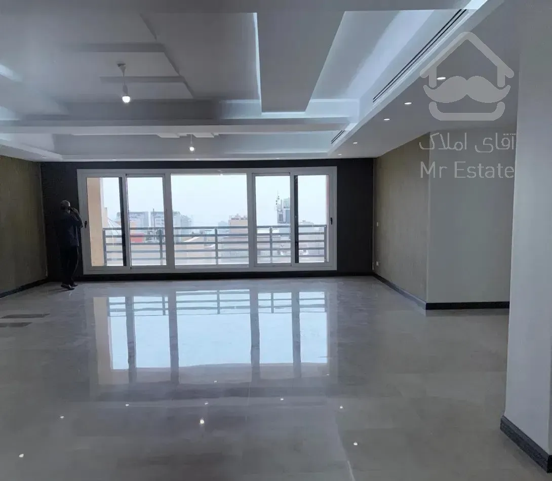 ۱۹۰متر آپارتمان ۳خواب سعادت آباد