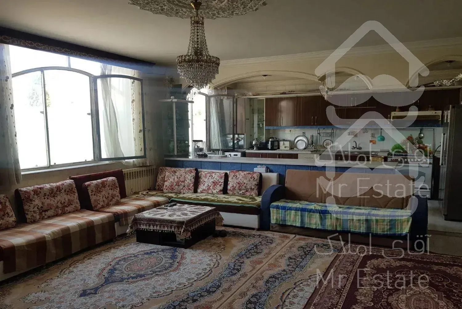 آپارتمان ۱۰۸ متری مجموعه کم واحد در سپاهانشهر